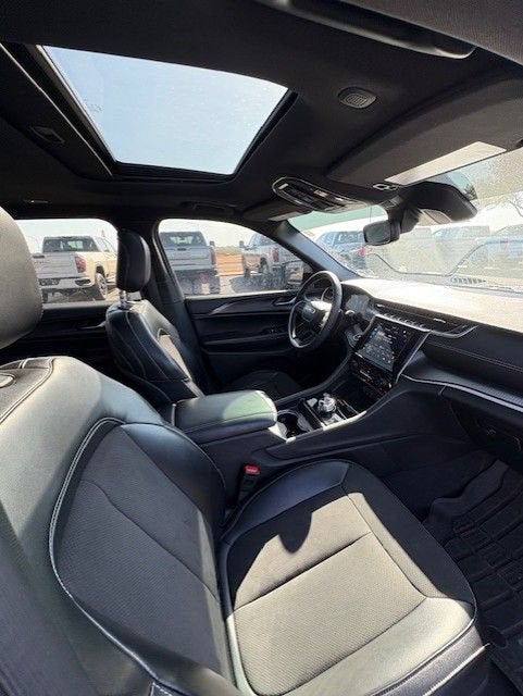2024 Jeep Grand Cherokee L Altitude X 4x4