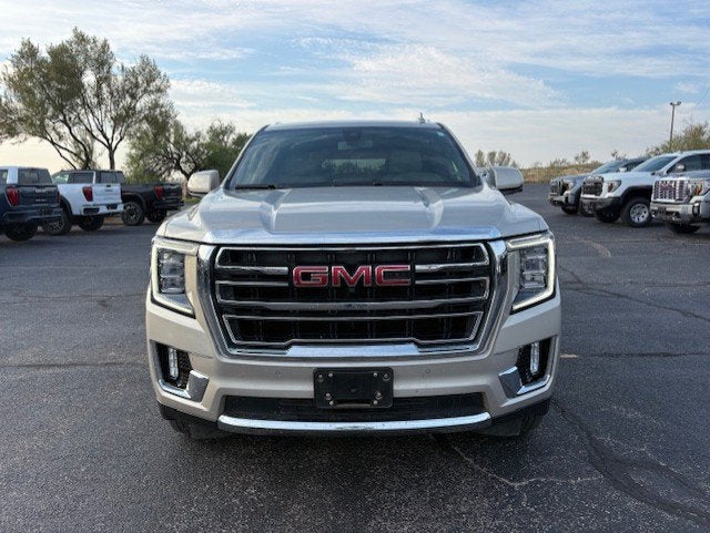 2022 GMC Yukon XL SLT
