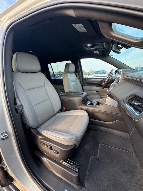 2022 GMC Yukon XL SLT