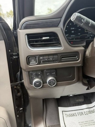 2023 GMC Yukon XL SLT