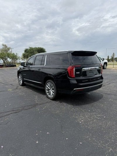2023 GMC Yukon XL SLT