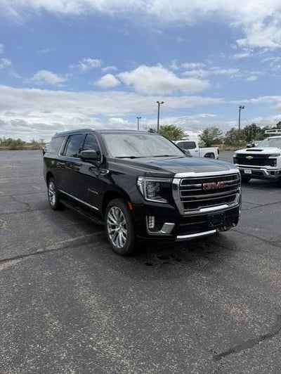 2023 GMC Yukon XL SLT