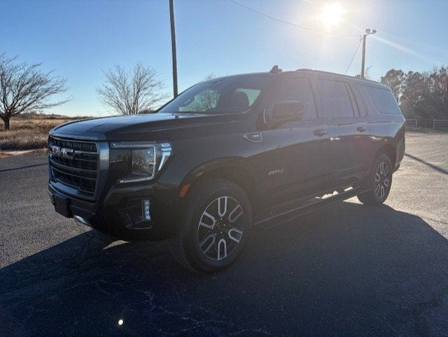 2023 GMC Yukon XL AT4
