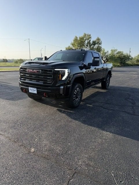 2024 GMC Sierra 2500 HD AT4