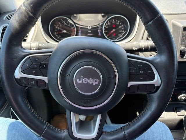 2018 Jeep Compass Latitude FWD