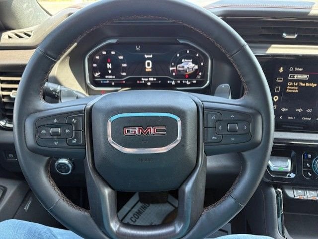2025 GMC Sierra 1500 AT4