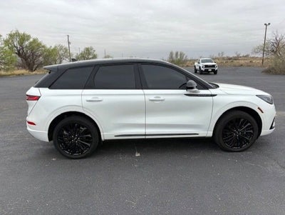 2023 Lincoln Corsair Standard