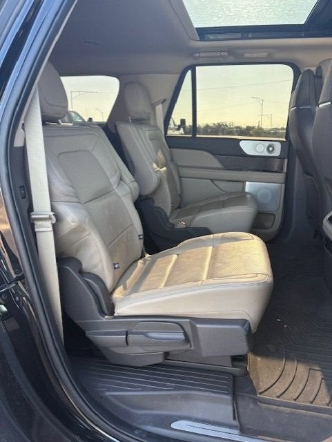 2023 Lincoln Navigator L Reserve