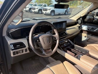 2023 Lincoln Navigator L Reserve