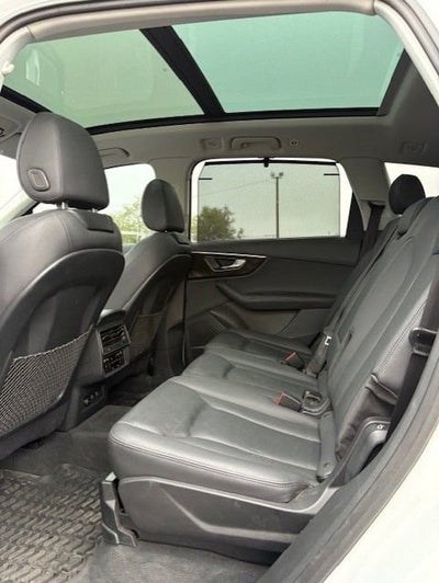 2023 Audi Q7 Premium Plus