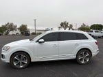 2023 Audi Q7 Premium Plus