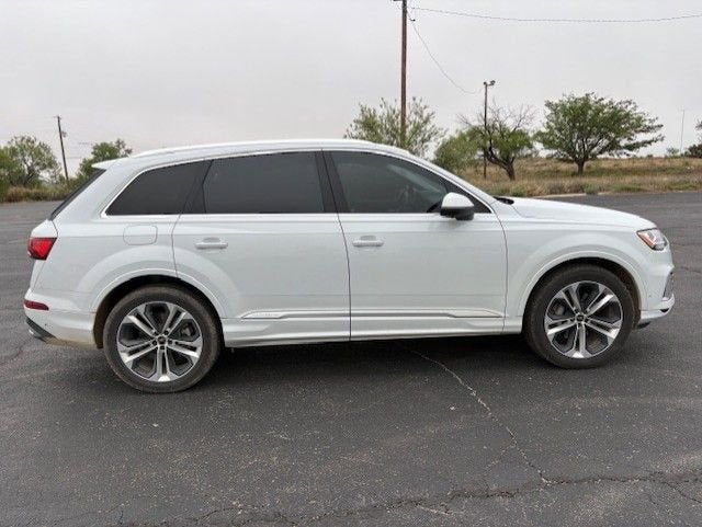 2023 Audi Q7 Premium Plus